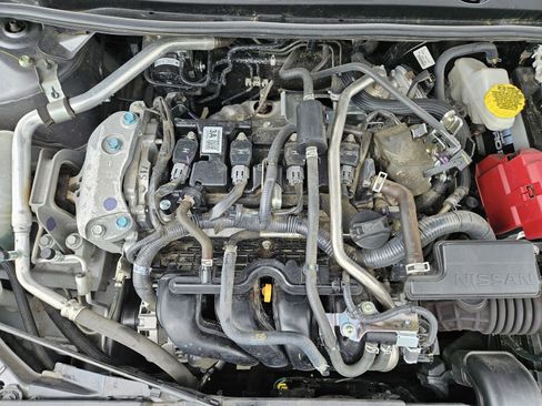 Used 2024 Nissan Sentra SV FWD image 31