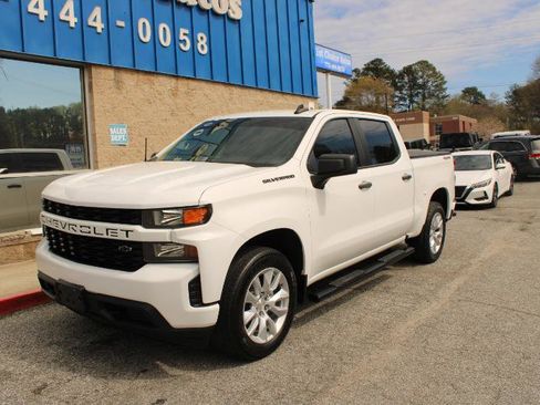 Used 2021 Chevrolet Silverado 1500 Custom w/ LPO, Dark Essentials Package image 3