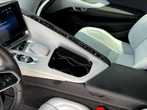 Used 2025 Chevrolet Corvette Stingray Preferred Cpe w/ 2LT RWD image 8