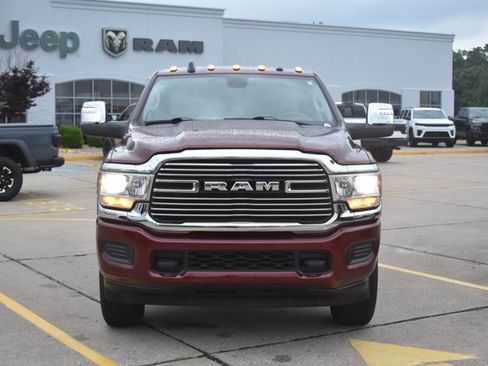 Used 2023 RAM 3500 Laramie AWD/4WD image 2