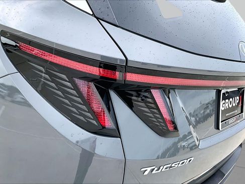 Certified 2024 Hyundai Tucson SEL w/ Convenience Package FWD image 29
