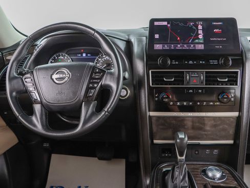 Used 2024 Nissan Armada Platinum w/ Captain's Chairs Package AWD/4WD image 13