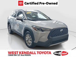 Certified 2024 Toyota Corolla Cross LE w/ Moonroof Package video 1