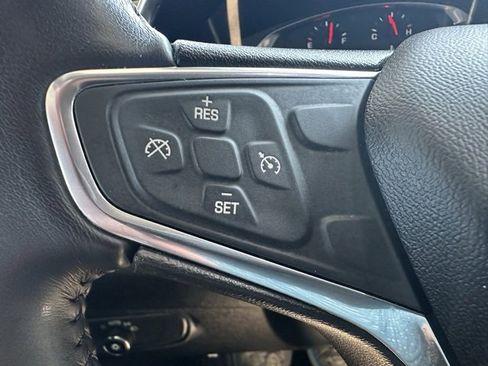 Used 2019 Chevrolet Equinox LT image 32