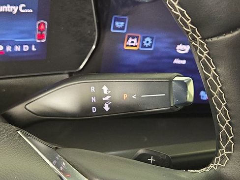 Used 2024 Chevrolet Traverse LT w/ LPO, Floor Liner Package image 21