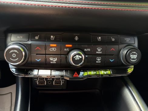 Used 2023 Dodge Durango GT AWD/4WD image 20