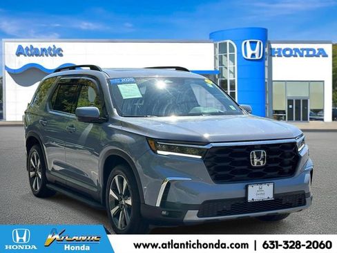 Certified 2025 Honda Pilot Elite image 1