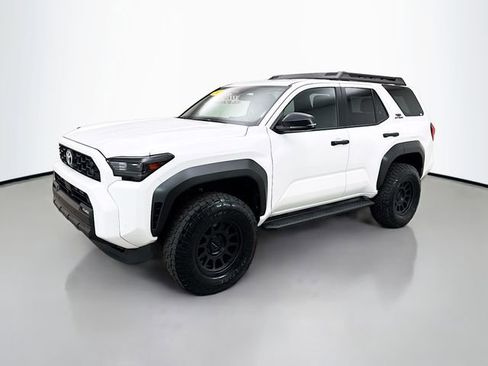 Used 2025 Toyota 4Runner TRD Off-Road image 3