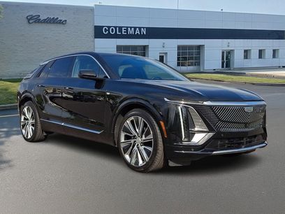 Certified 2025 Cadillac Lyriq Luxury w/ LPO, Floor Liner Package