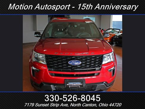Used 2019 Ford Explorer Sport w/ Equipment Group 401A AWD/4WD image 4