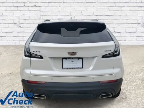 Used 2022 Cadillac XT4 Sport FWD image 3