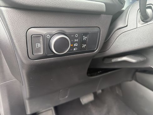 Used 2025 Ford Escape ST-Line w/ Equipment Group 301A FWD image 31