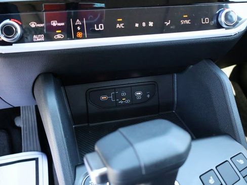 New 2026 Kia Sportage EX image 38
