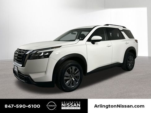 Certified 2025 Nissan Pathfinder SV image 1