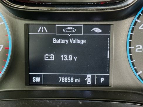Used 2017 Chevrolet Cruze LT w/ Convenience Package FWD image 15