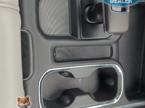 Used 2024 Chevrolet Silverado 1500 LT Trail Boss w/ LT Trail Boss Premium Package image 13