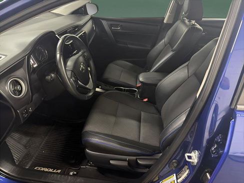 Used 2017 Toyota Corolla L FWD image 12
