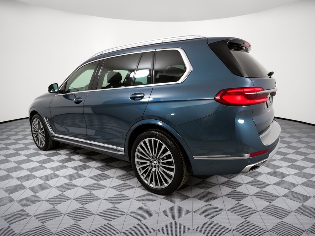 Certified 2025 BMW X7 xDrive40i AWD/4WD image 3