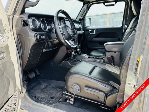 Used 2021 Jeep Wrangler Unlimited Rubicon w/ Trailer Tow Package image 3