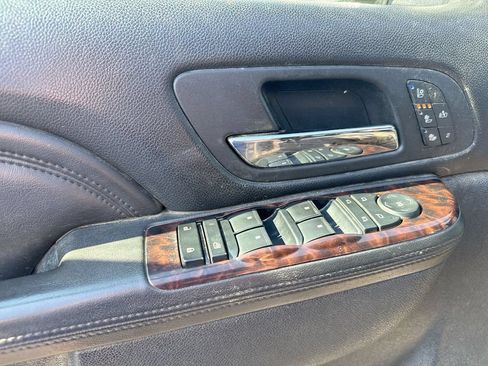 Used 2013 GMC Sierra 2500 Denali AWD/4WD image 22
