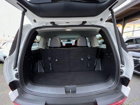 Used 2025 Hyundai Santa Fe SEL image 34