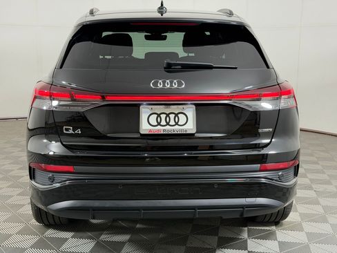 Used 2025 Audi Q4 e-tron Prestige w/ Black Optic Package AWD/4WD image 10
