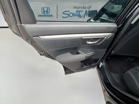 Used 2019 Honda CR-V LX image 25