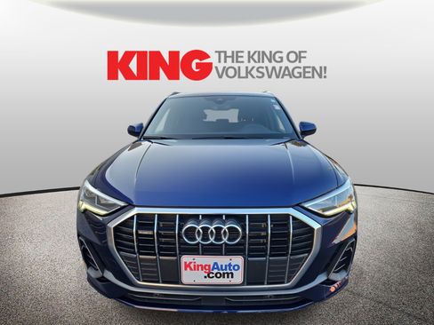 Used 2025 Audi Q3 2.0T Premium image 2