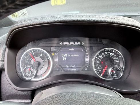 Used 2023 RAM 3500 Laramie image 15