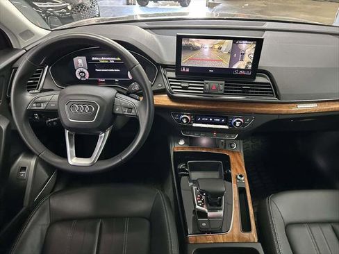 Used 2023 Audi Q5 2.0T Premium Plus w/ Premium Plus Package AWD/4WD image 16