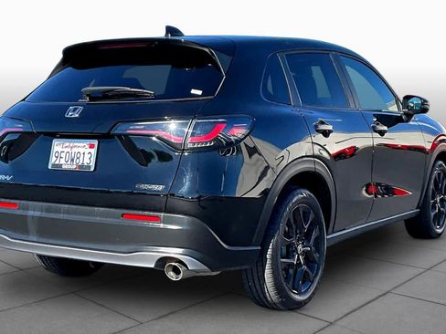 Used 2023 Honda HR-V Sport image 12