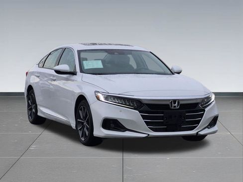 Certified 2021 Honda Accord EX-L image 8