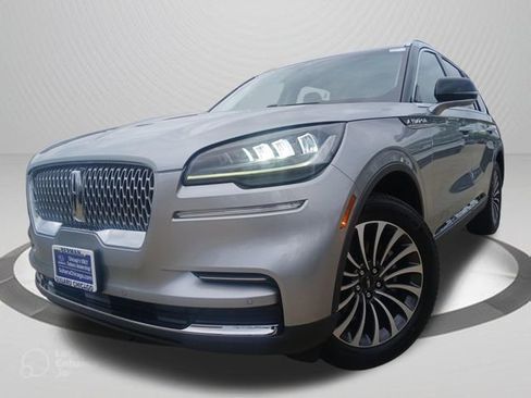 Used 2022 Lincoln Aviator AWD w/ Premium Package image 33