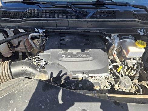 Used 2022 RAM 2500 Tradesman w/ Safety Group AWD/4WD image 26