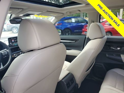 Used 2024 Honda CR-V EX-L image 11