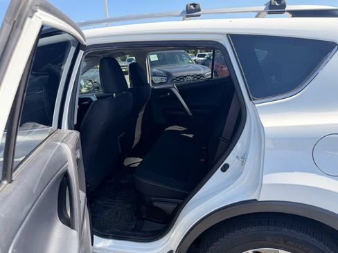 Used 2017 Toyota RAV4 XLE w/ All Weather Liner Package AWD/4WD image 4