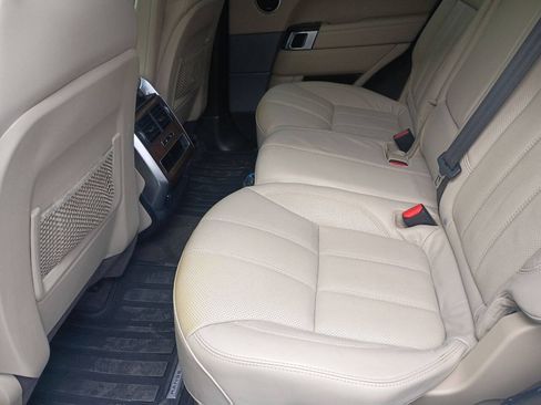 Used 2014 Land Rover Range Rover Sport HSE AWD/4WD image 14