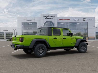 New 2025 Jeep Gladiator Sport
