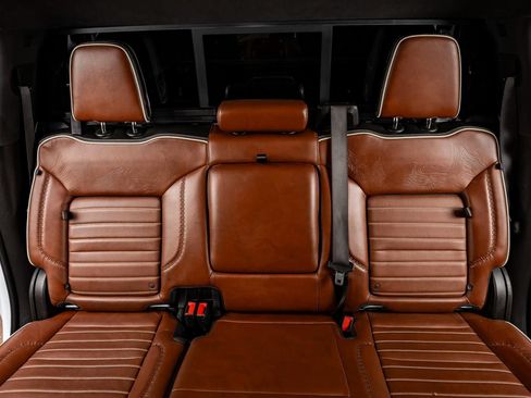 Used 2025 GMC Sierra 2500 Denali Ultimate w/ Max Trailering Package AWD/4WD image 20
