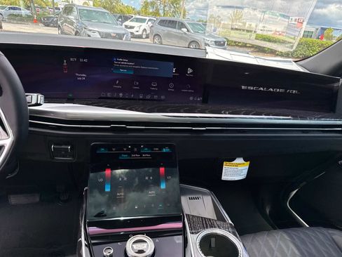 New 2026 Cadillac Escalade IQL Luxury image 24