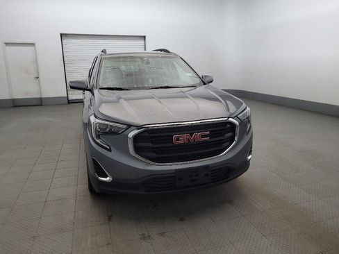 Used 2020 GMC Terrain SLE w/ Driver Convenience Package image 14