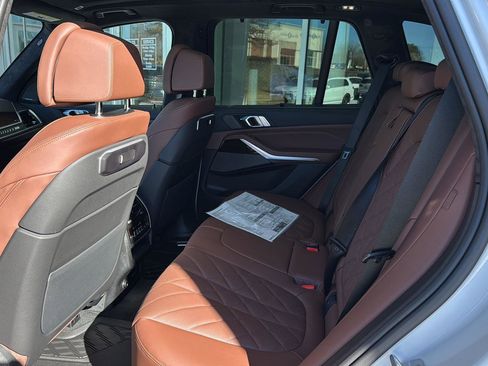 New 2026 BMW X5 xDrive40i w/ Climate Comfort Package image 9