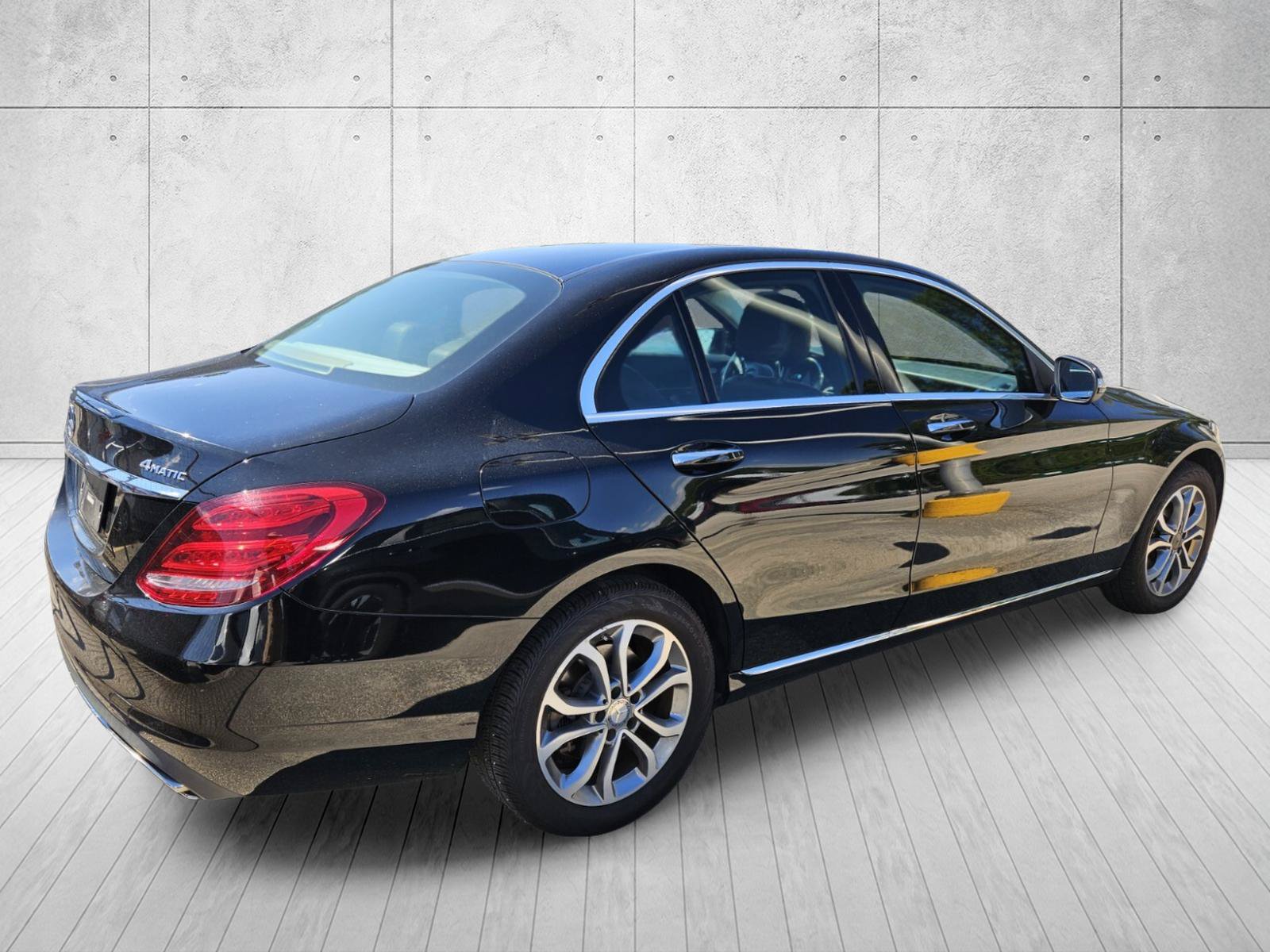 Used 2015 Mercedes-Benz C 300 4MATIC Sedan image 10