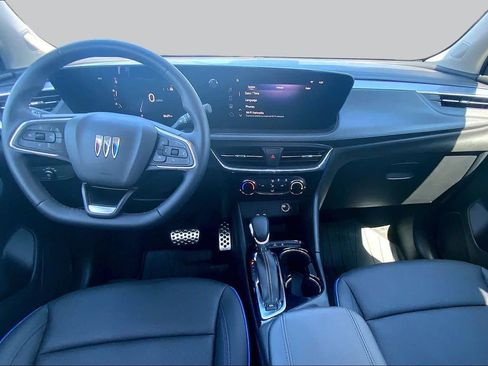 Used 2025 Buick Encore GX Sport Touring w/ Advanced Technology Package FWD image 15