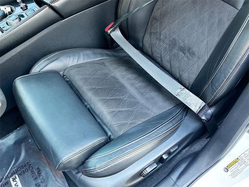 Used 2021 Nissan Maxima SR w/ Sport Mat Group image 20