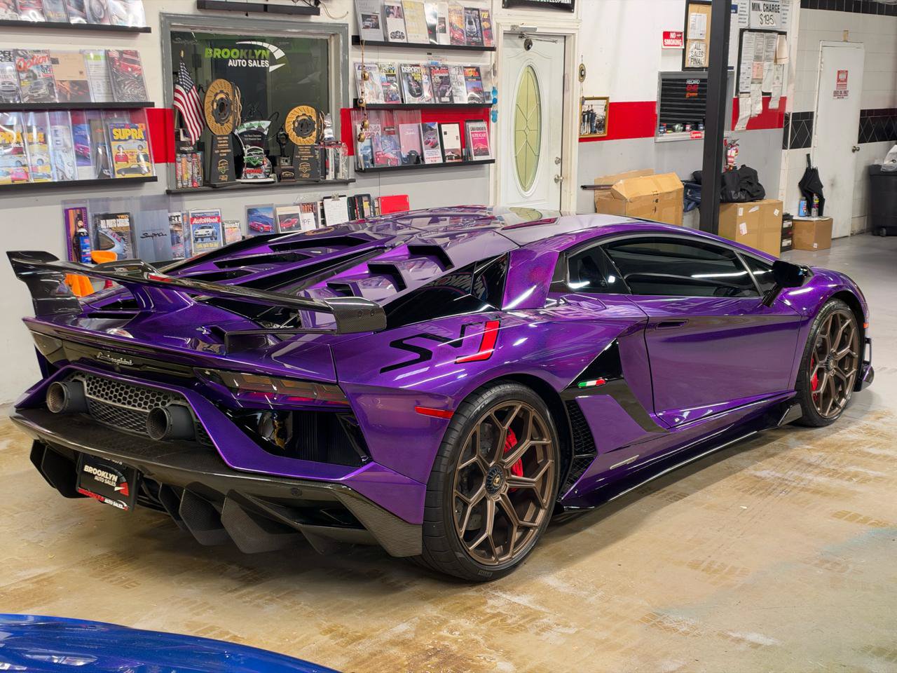 Used 2020 Lamborghini Aventador SVJ AWD/4WD image 5