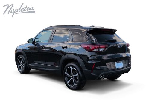 Used 2022 Chevrolet TrailBlazer RS FWD image 3
