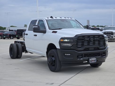 New 2026 RAM 3500 Tradesman AWD/4WD image 2