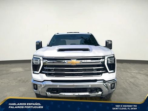 New 2026 Chevrolet Silverado 2500 LTZ w/ LTZ Plus Package AWD/4WD image 9