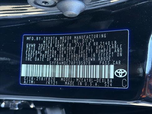 Used 2024 Toyota Corolla LE image 27